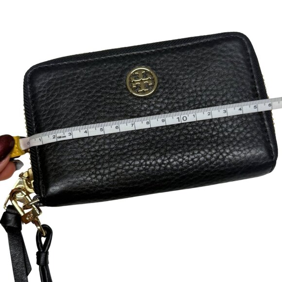 Tory Burch Robinson Pebbled Leather Wristlet Wallet – Like New, Black - Picture 4 of 11